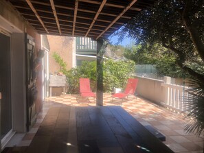 Terassi/patio
