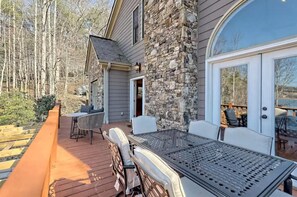 Deck located off main floor living room and kitchen area.