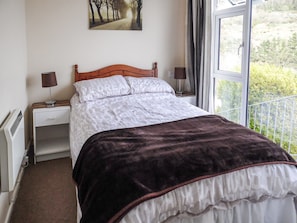 Double bedroom | Seanicview Villa, Looe