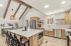 LARGE kitchen w/ brand new appliances & tons of storage.