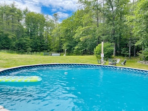 27' Pool open during the summer season