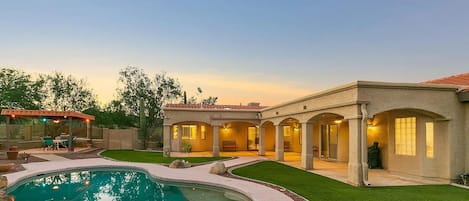 Backyard and Pool!