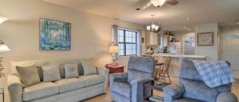 Branson Vacation Rental | 2BR | 2BA | 1,239 Sq Ft | Step-Free Access