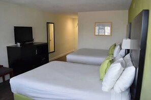 Unit w/ 2 Queen size beds