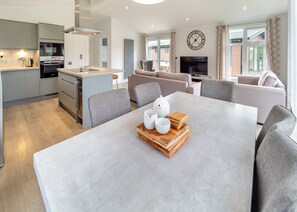 Houghton Premier - Norfolk Woods Resort & Spa, Pentney, King’s Lynn