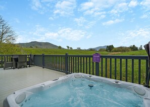 Wainwright Premier - Keswick Reach Lodge Retreat, Bewaldeth, Keswick