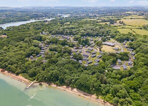 The park setting | Woodside Bay Lodge Retreat, Wootton Bridge, Nr Cowes