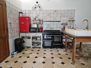 Eigene Küche
