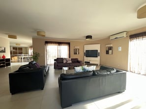 Living Area (1)