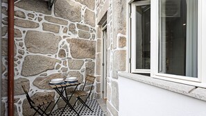 Cozy little corner with outdoor furniture #balcony