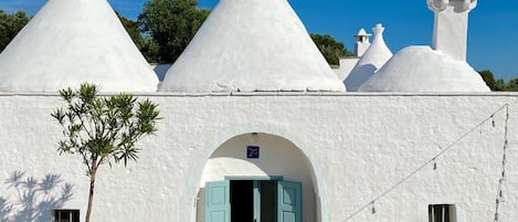 Borgo Fianco a Fianco - historisches Trullo Anwesen