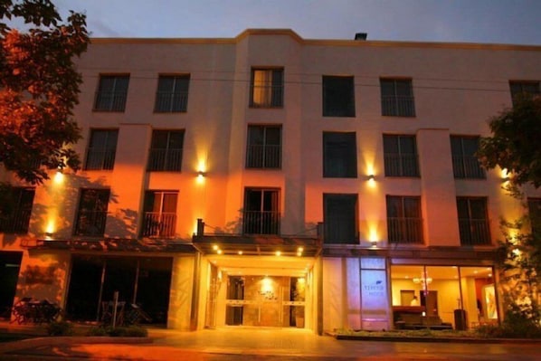 Fachada da propriedade