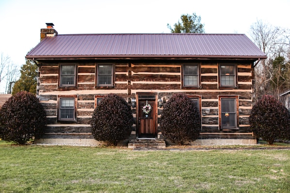 Cabin exterior facing the road