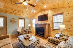 Living Room | Gas Fireplace | Sleeper Sofa