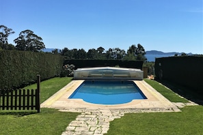 Holiday Home Swimming Pool