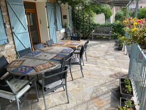 Terrace dining