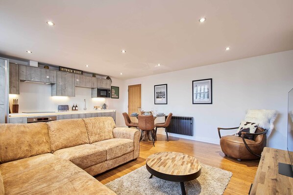 Number One Carlill, Whitby - Host & Stay