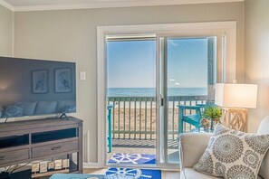 Family room with oceanfront view