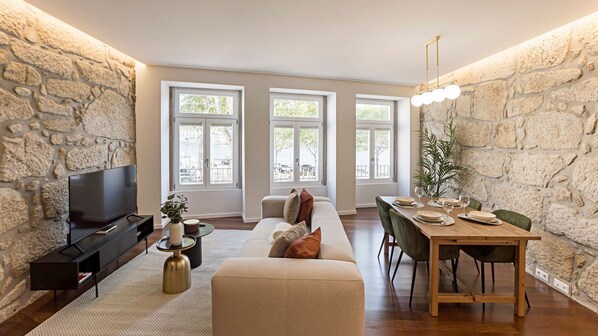 Spacious and ample living area, beautifully decorated with high quality furniture, that give out a charming yet cozy feel  #stunning #breathtaking #lovelystay #aibnbporto