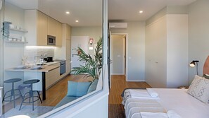 Glass separates bedroom and living area which makes for a very bright flat #luminous #lovelystay