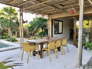 Outdoor dining