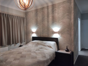 Master / bedroom 1 with ensuite.