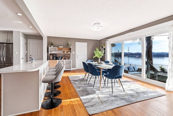 Plenty of open space for you, your family and friends to cook, enjoy meals, hang out and just enjoy the beautiful views!