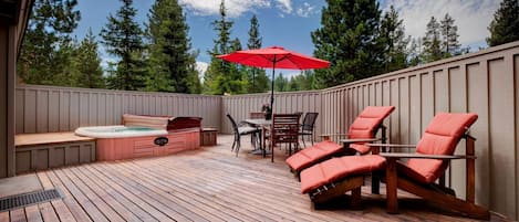 Rocky Mountain 4 - A Great Private Deck