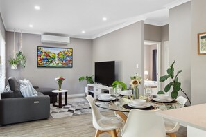 Open plan lounge dining area.