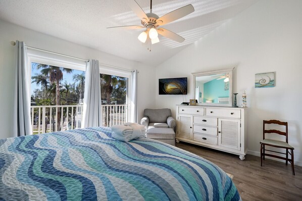 Balcony in primary bedroom