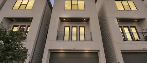 Outside view of Beautiful 3-Story Townhouse