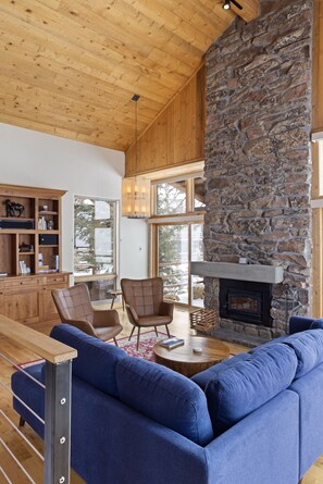 Living Room with Fireplace