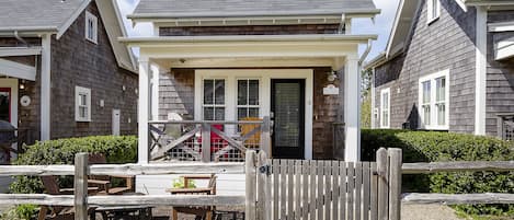 Abode by the Barn