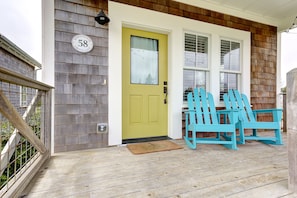 covered porch