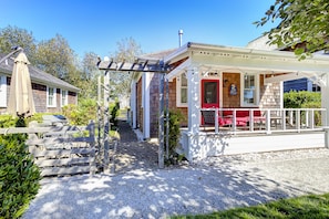 Welcome to Shell Cottage