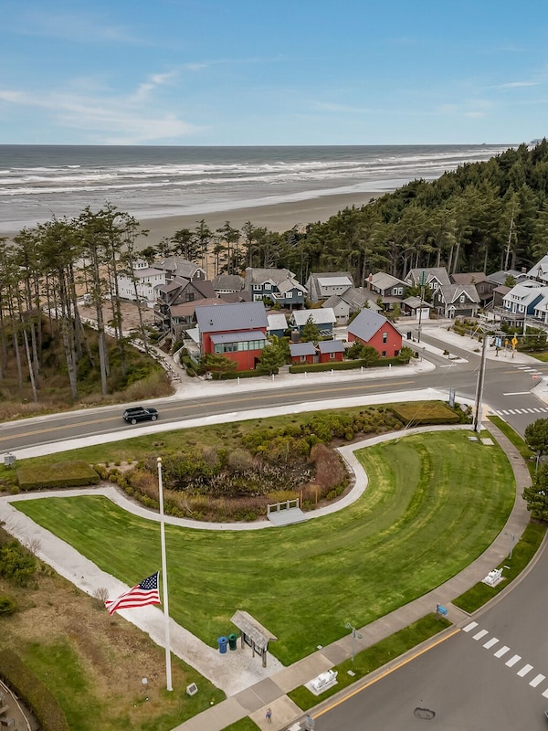 Summer Concert Series at the Amphitheatre