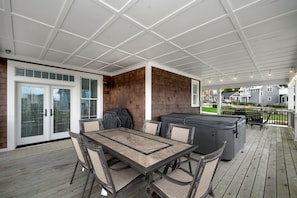 outdoor covered seating