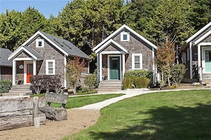 The Evergreen Cabin