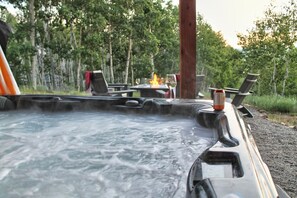 Bain à remous extérieur