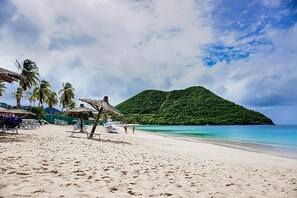 Reduilt Beach