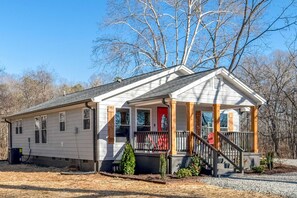 Beautifully remodeled home secluded but near everything