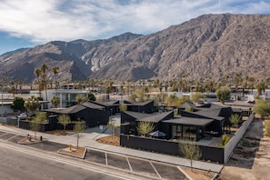 The perfect Coachella location - right in the heart of Downtown Palm Springs.