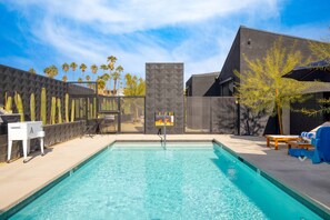 Communal pool area.