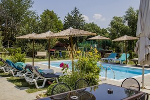 Exterior pool area