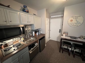Kitchenette