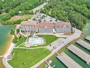 The Pointe - Unit located in Middle Building