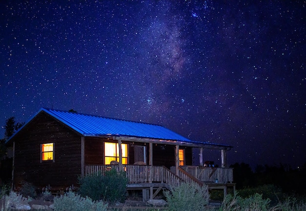 Starry Nights on the Rocky Ridge