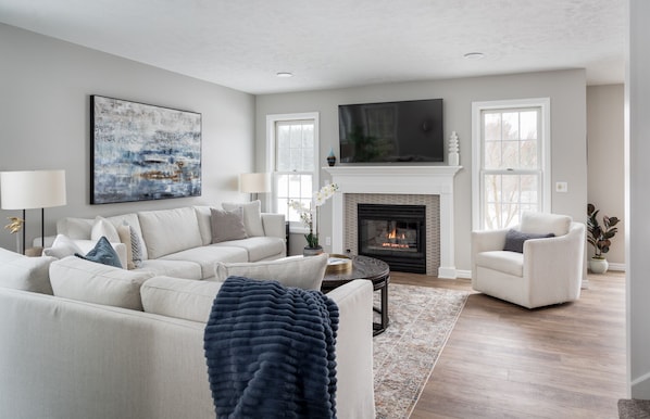 Come join us at the Nest! Gather around this cozy and inviting living space, where you can relax with your loved ones. Watch a movie or play your favorite games to fill up an entire afternoon of fun - there even is a sleeper sofa for added space.