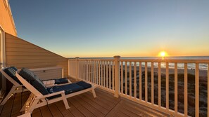 3 Bedroom/ 3 Bath Vacation Rental in Treasure Island Florida by Jeff and Gina Properties