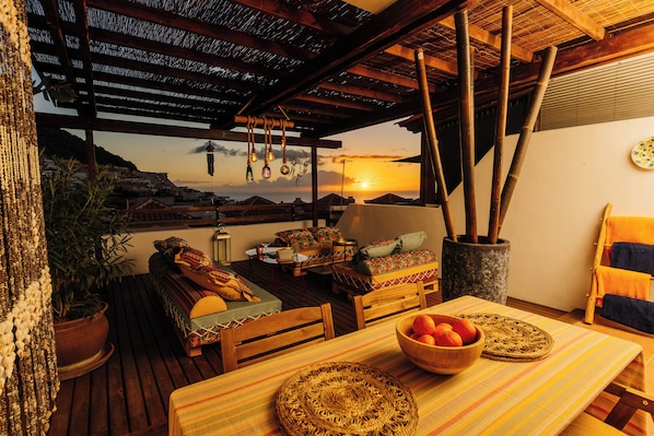 Chill-out Terrace with Sunset View